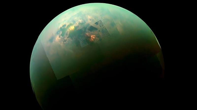 Titan - Mặt trăng kỳ lạ của sao Thổ